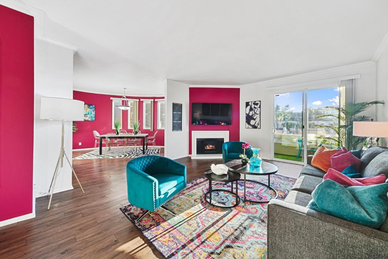 Beverly Hills Chic 2 Bed 2Bath With Patio And Parking 309 Los Angeles Exterior photo